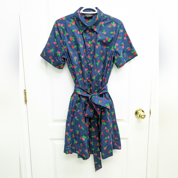 Kate Spade tossed strawberry shirt dress size M - Picture 2 of 14